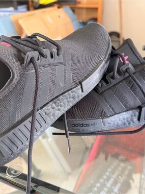 adidas Black Athletic Shoes with Pink Logo Accent